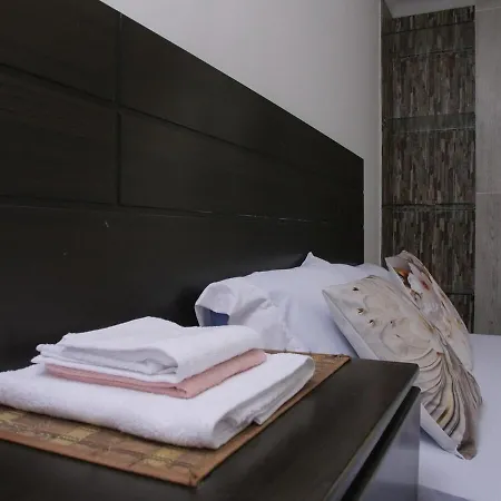 Historic 2br Apartment Cartagena